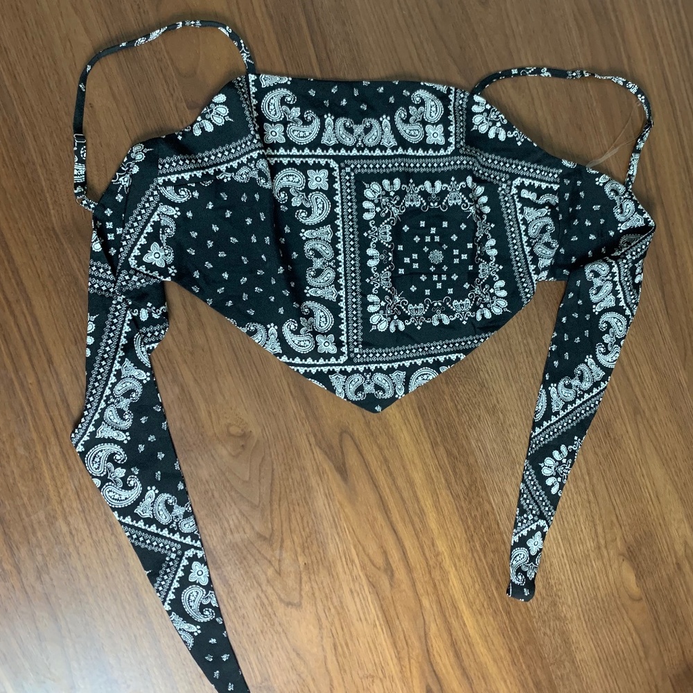 Black & White Bandana Crop Top
